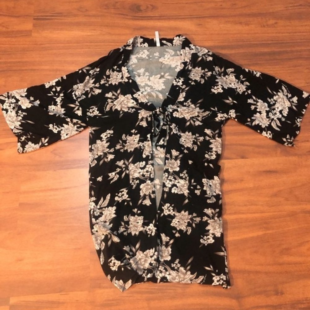 Spiritual Gangster Maya Kimono